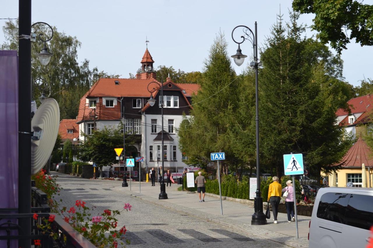 Apartament Roland Świeradów-Zdrój Екстериор снимка